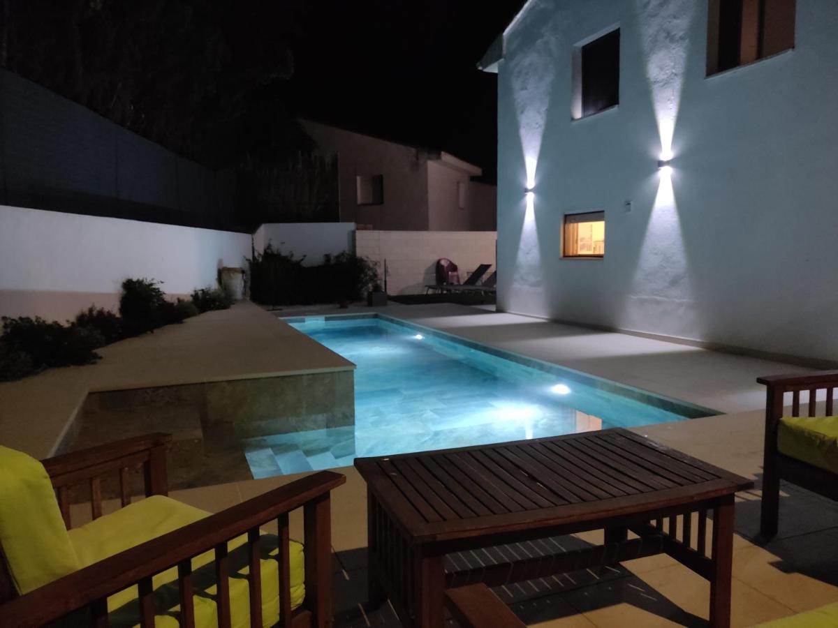 Apto. El Pozo De Las Nieves Con Piscina Cobisa Eksteriør bilde